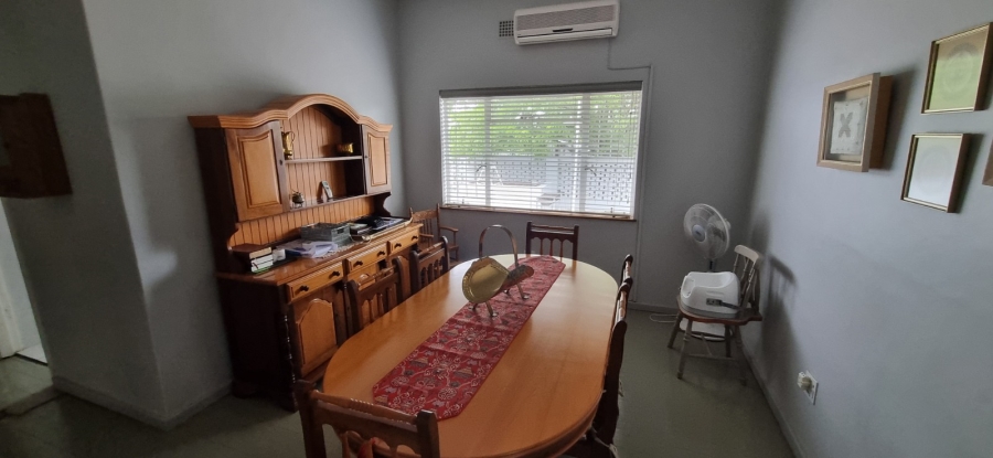 4 Bedroom Property for Sale in Porterville Western Cape